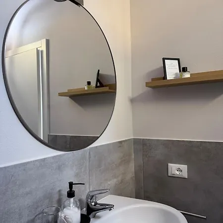 Casa Lazzari - Giardino Segreto A 3 Min Da Maria Cecilia Hospital