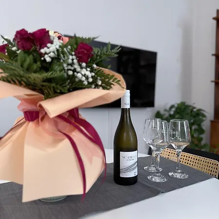 Casa Lazzari - Giardino Segreto A 3 Min Da Maria Cecilia Hospital Apartmán *