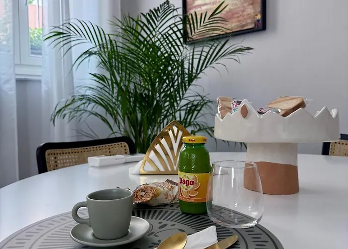 Lägenhet Casa Lazzari - Giardino Segreto A 3 Min Da Maria Cecilia Hospital