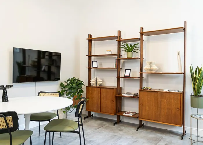 Casa Lazzari - Giardino Segreto A 3 Min Da Maria Cecilia Hospital Lägenhet